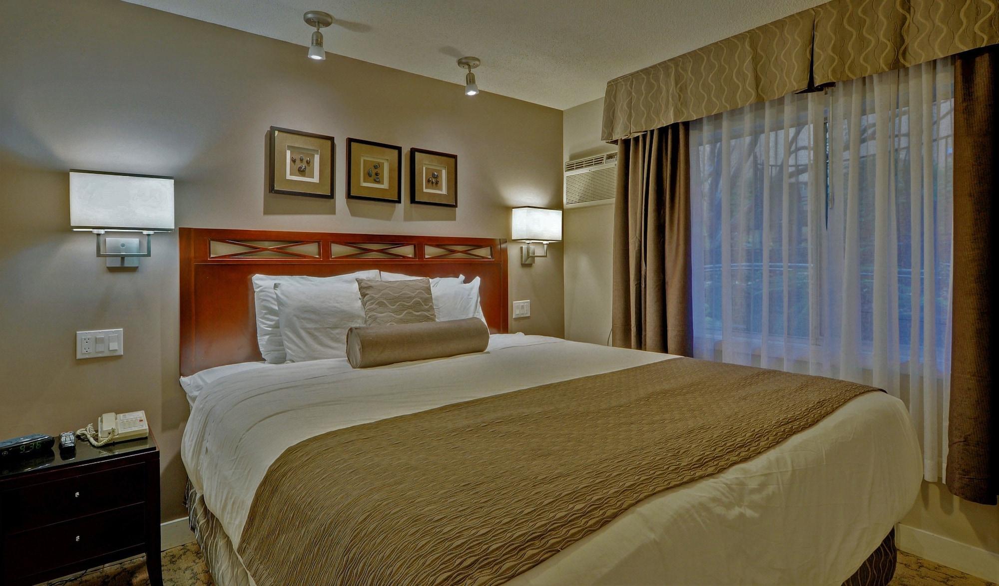 Helm'S Inn Victoria Dış mekan fotoğraf